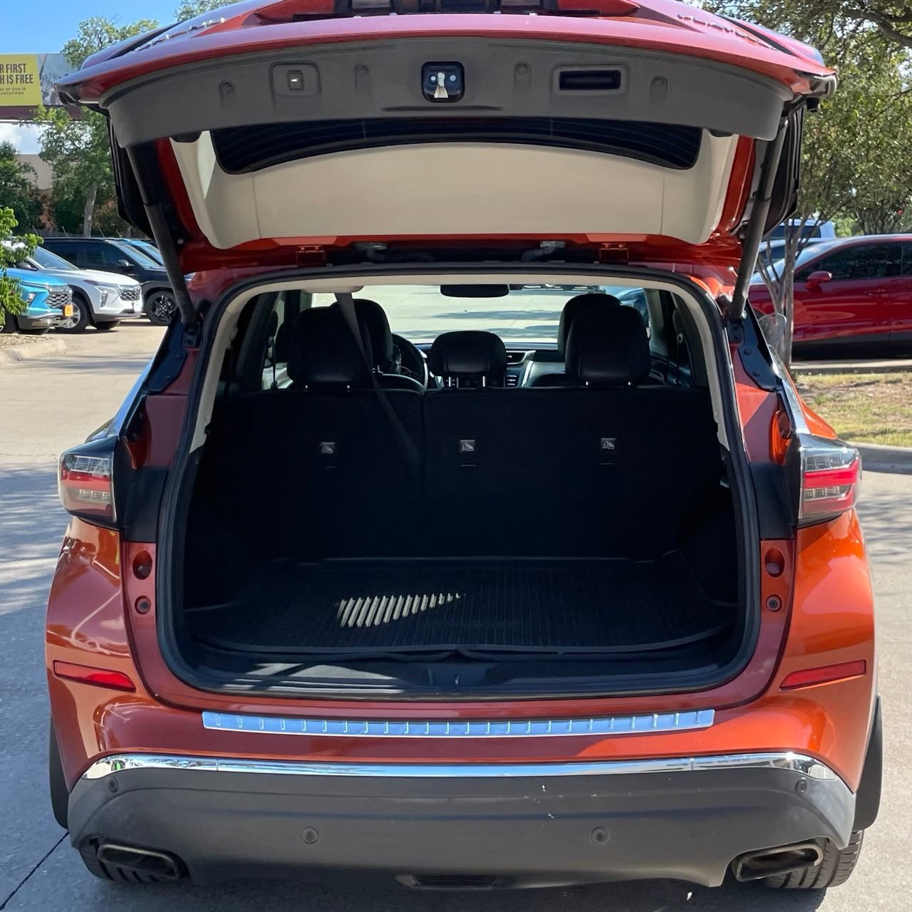 Used 2019 Nissan Murano Platinum w/ Cargo Package FWD image 26