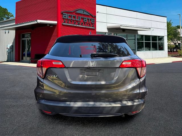 Used 2017 Honda HR-V EX image 3