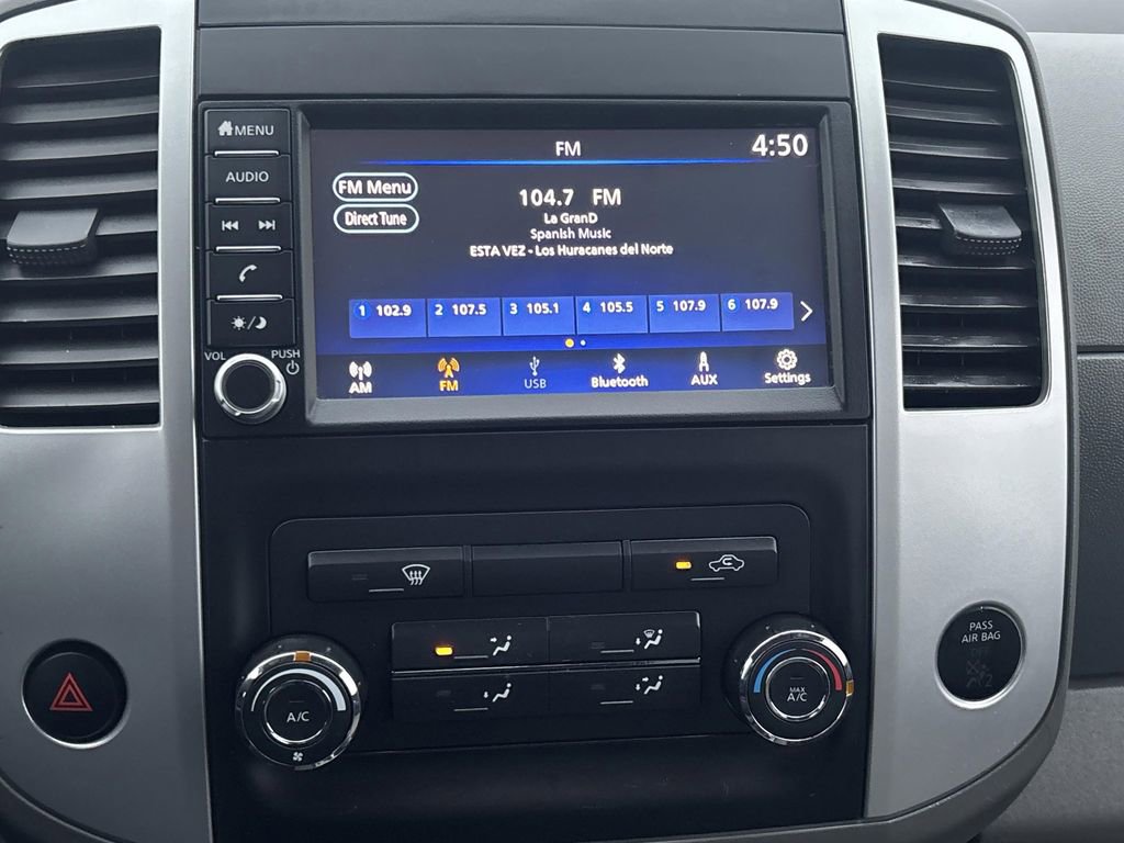 Used 2020 Nissan Frontier SV w/ SV Utility Package image 16