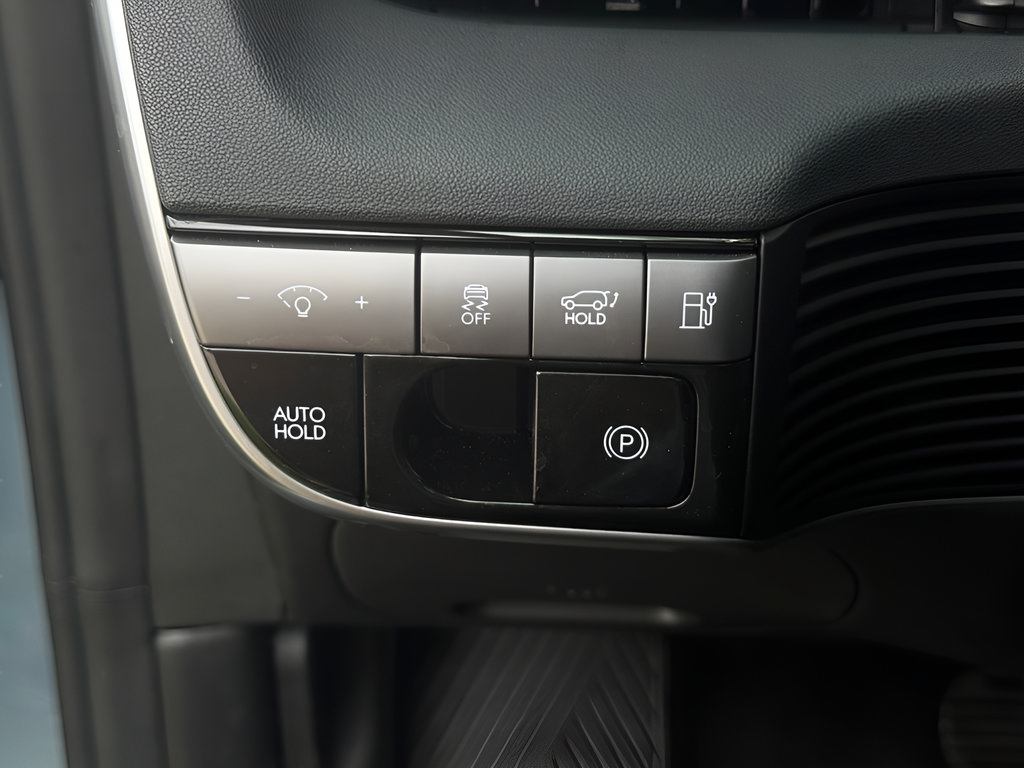 Certified 2026 Hyundai Ioniq 5 SEL RWD image 20