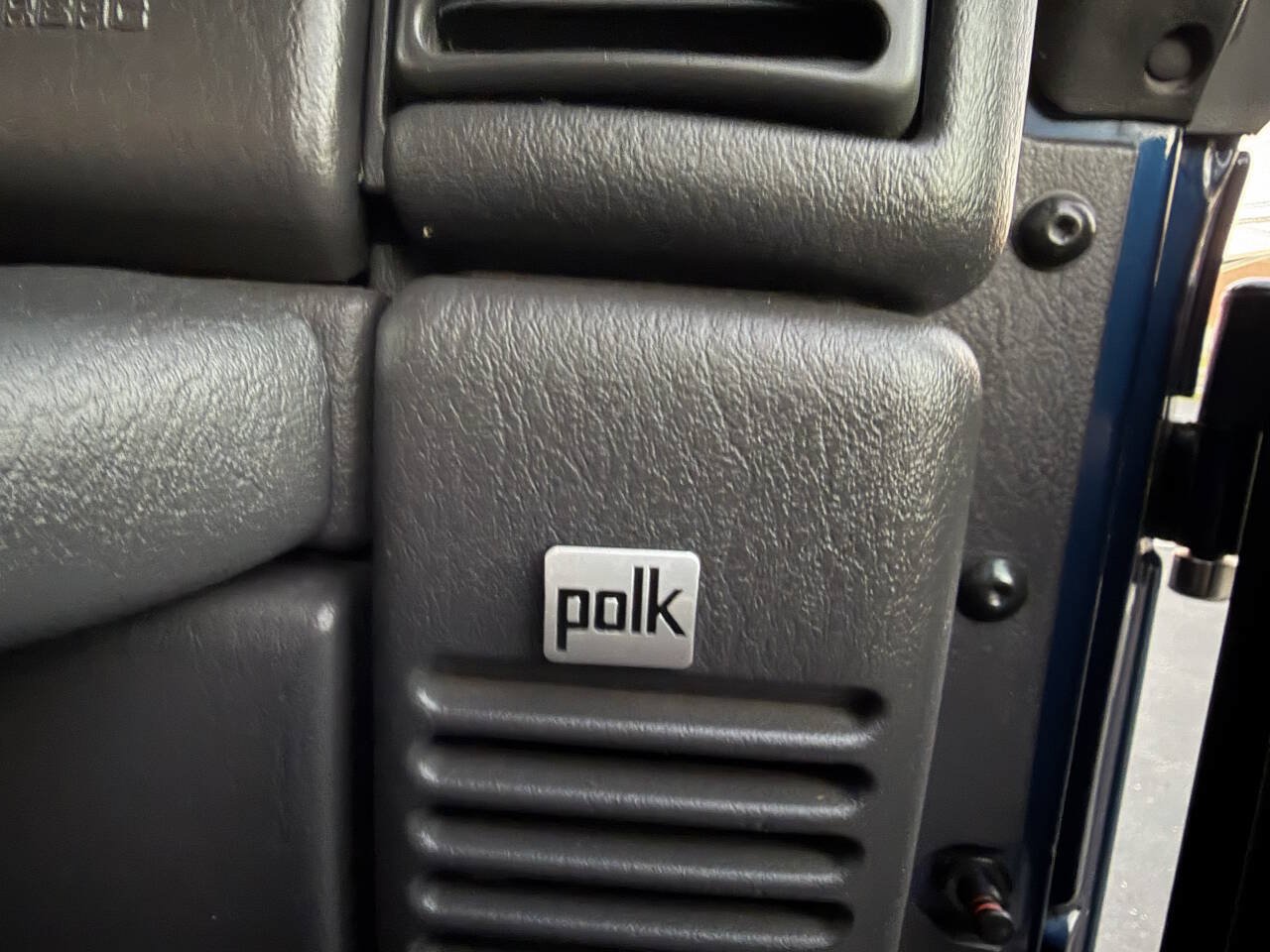 Used 2003 Jeep Wrangler X AWD/4WD image 28