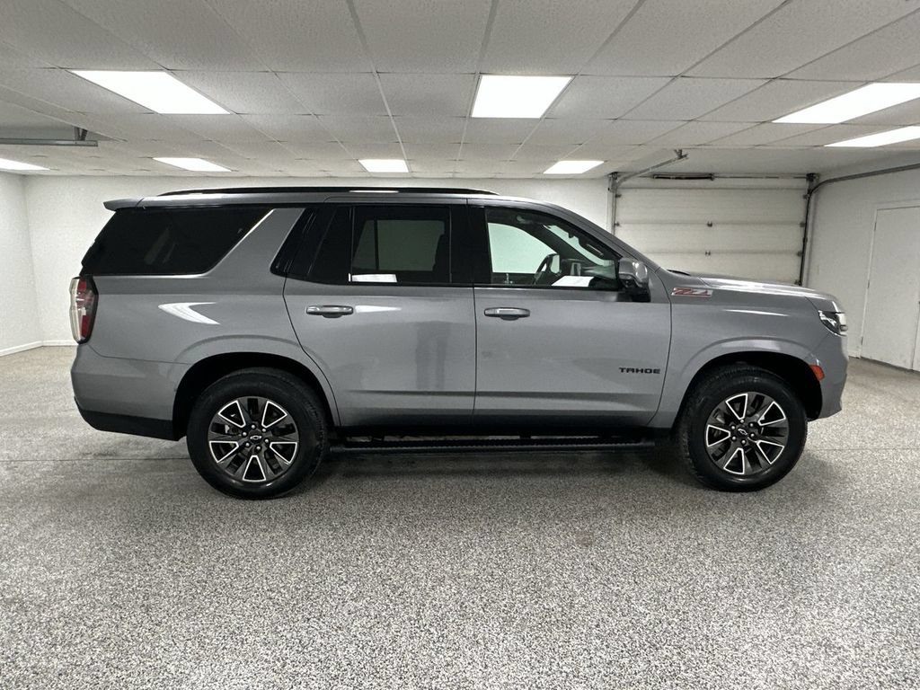 Used 2021 Chevrolet Tahoe Z71 w/ Z71 Signature Package AWD/4WD image 9