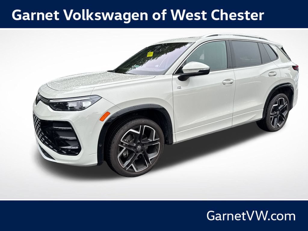 Used 2025 Volkswagen Tiguan SEL R-Line