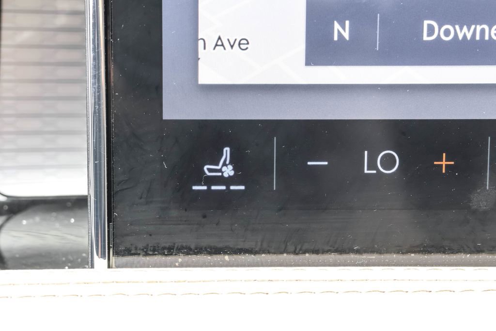 Used 2024 Lincoln Corsair AWD w/ Equipment Group 101A image 26