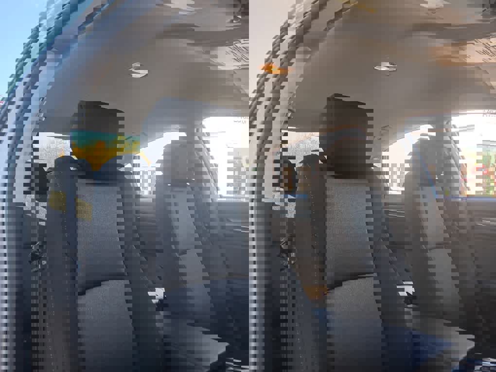 Used 2019 Honda Accord LX image 12