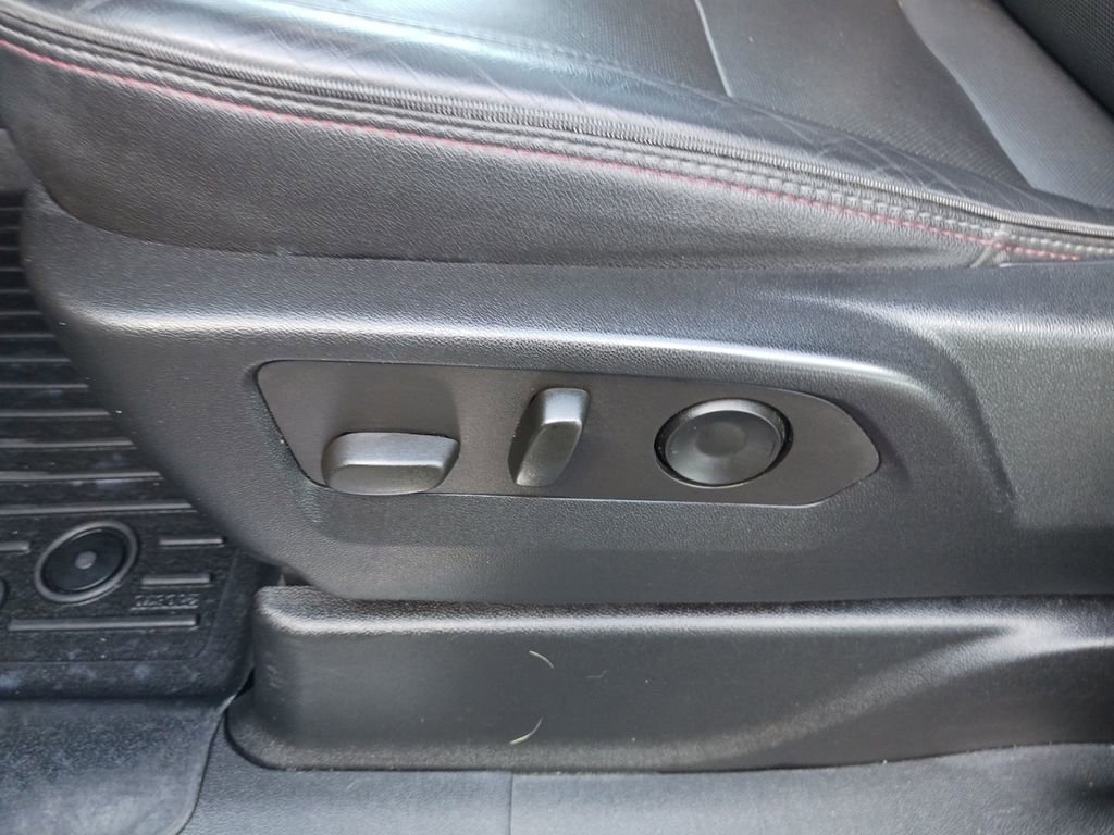 Used 2021 Chevrolet Tahoe RST image 33