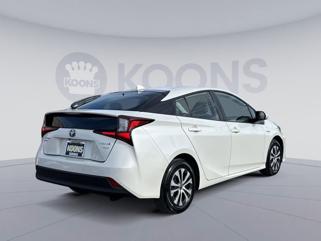 Used 2019 Toyota Prius XLE image 7