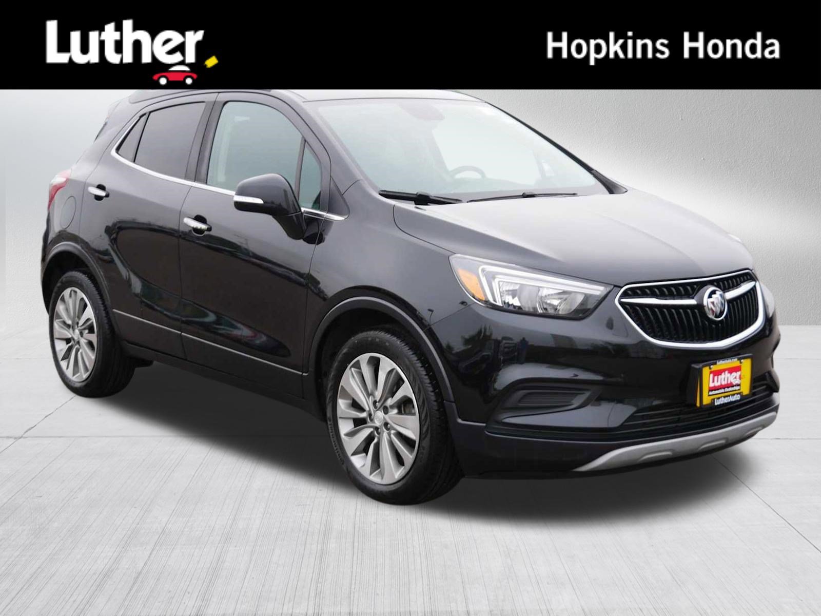 Used 2017 Buick Encore Preferred FWD image 1