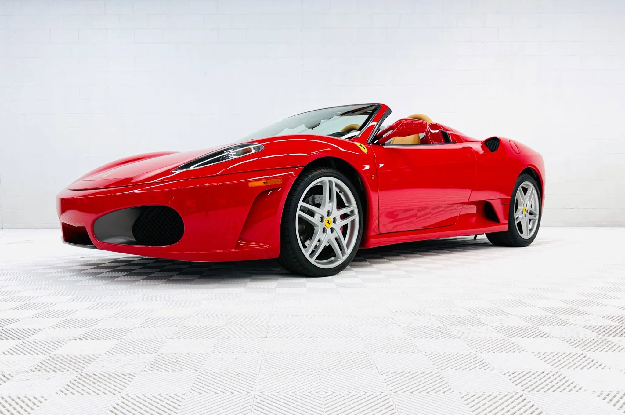 Used 2007 Ferrari F430 Spider image 3
