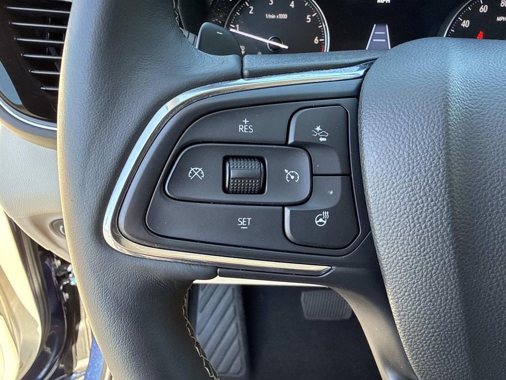 Used 2023 Buick Envision Avenir AWD/4WD image 30
