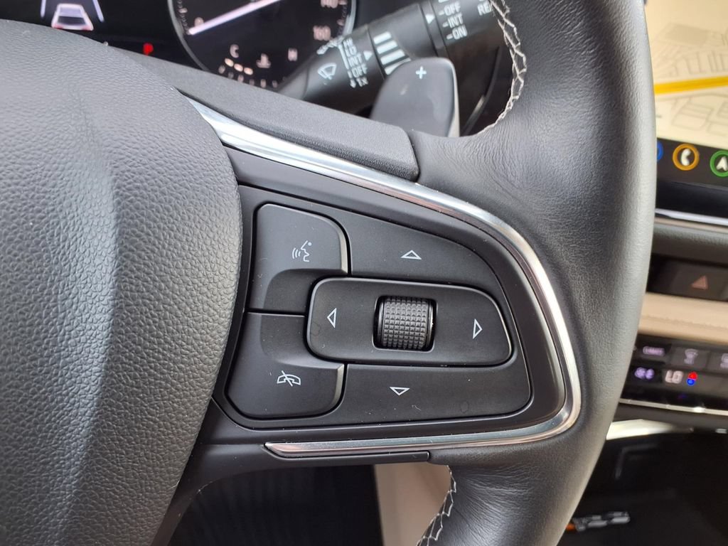 Used 2022 Buick Envision Avenir w/ Safety Package AWD/4WD image 15