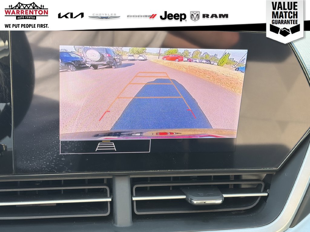 Used 2024 Chevrolet Trax LS FWD image 24