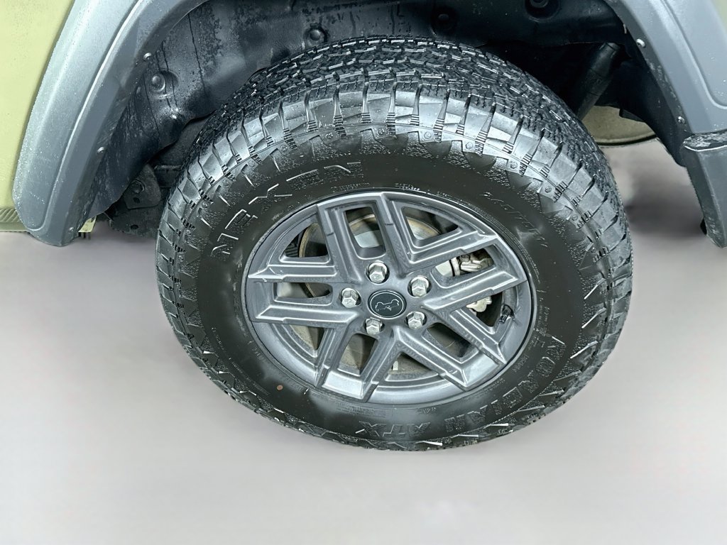 Used 2025 Jeep Wrangler Sport AWD/4WD image 31
