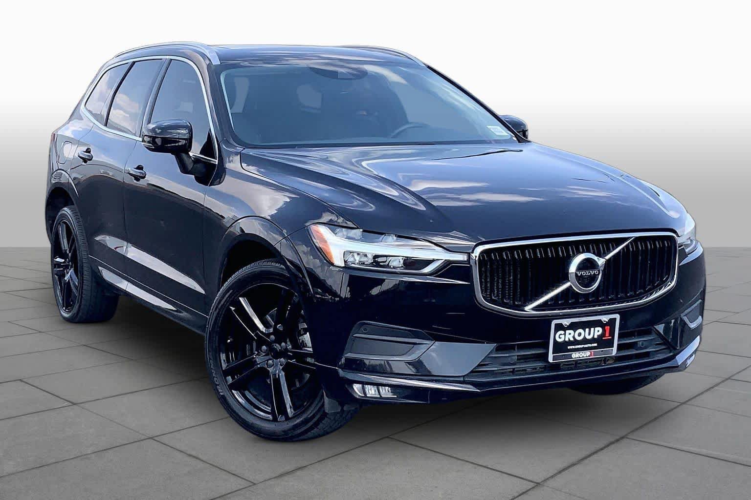 Used 2021 Volvo XC60 T5 Momentum w/ Protection Package Premier FWD image 3