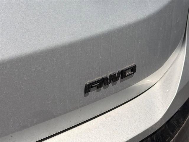 Used 2020 GMC Terrain SLE w/ Elevation Edition AWD/4WD image 16