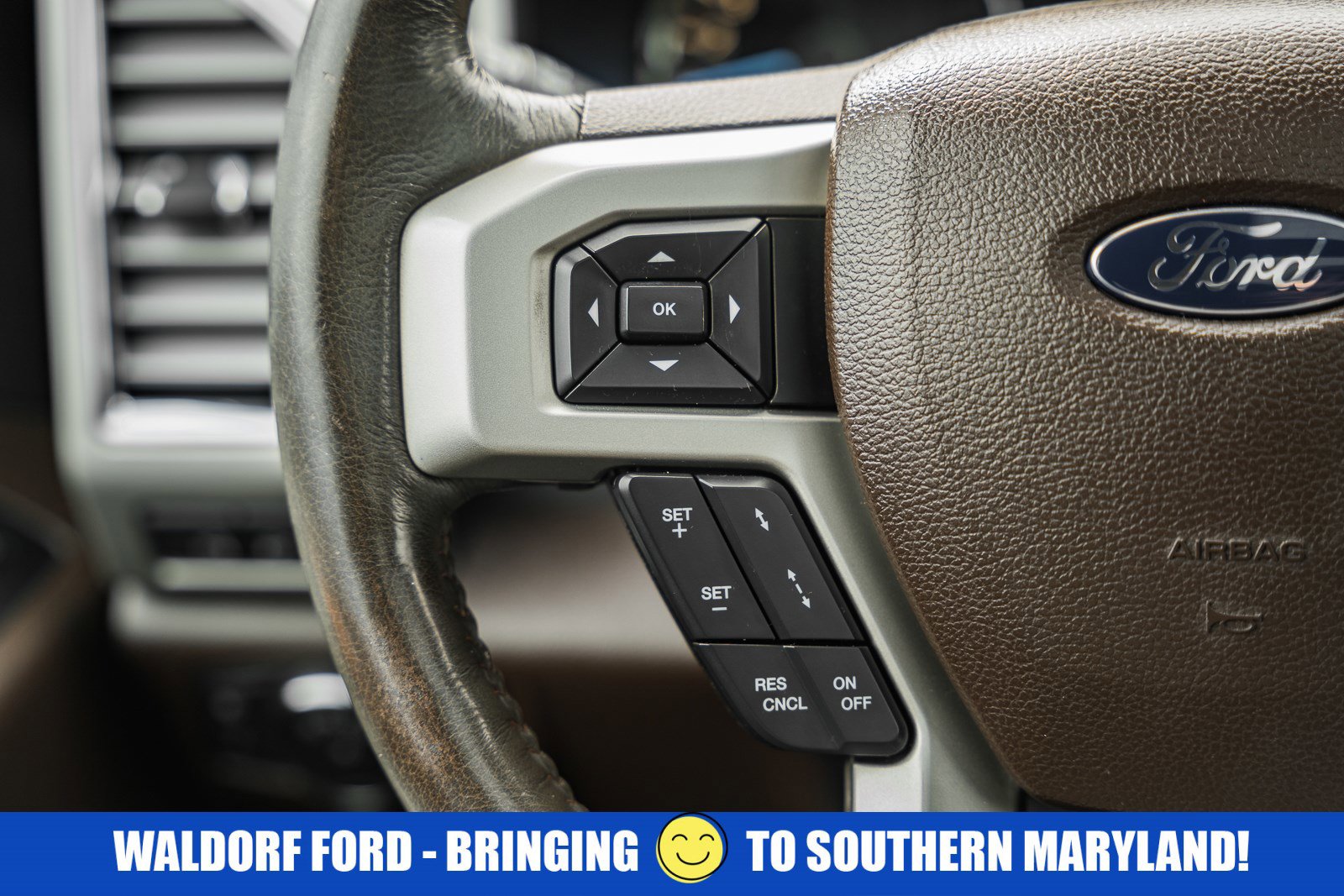 Used 2015 Ford F150 King Ranch w/ Equipment Group 601A Luxury image 40