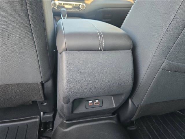 Used 2022 Nissan Altima 2.5 SV FWD image 16