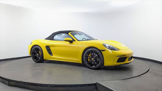 Used 2018 Porsche 718 Boxster RWD image 30