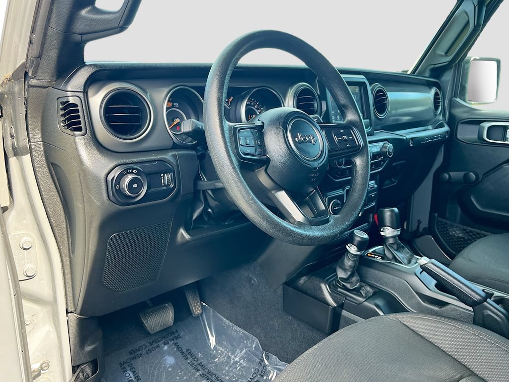 Certified 2023 Jeep Wrangler Unlimited Sport AWD/4WD image 9