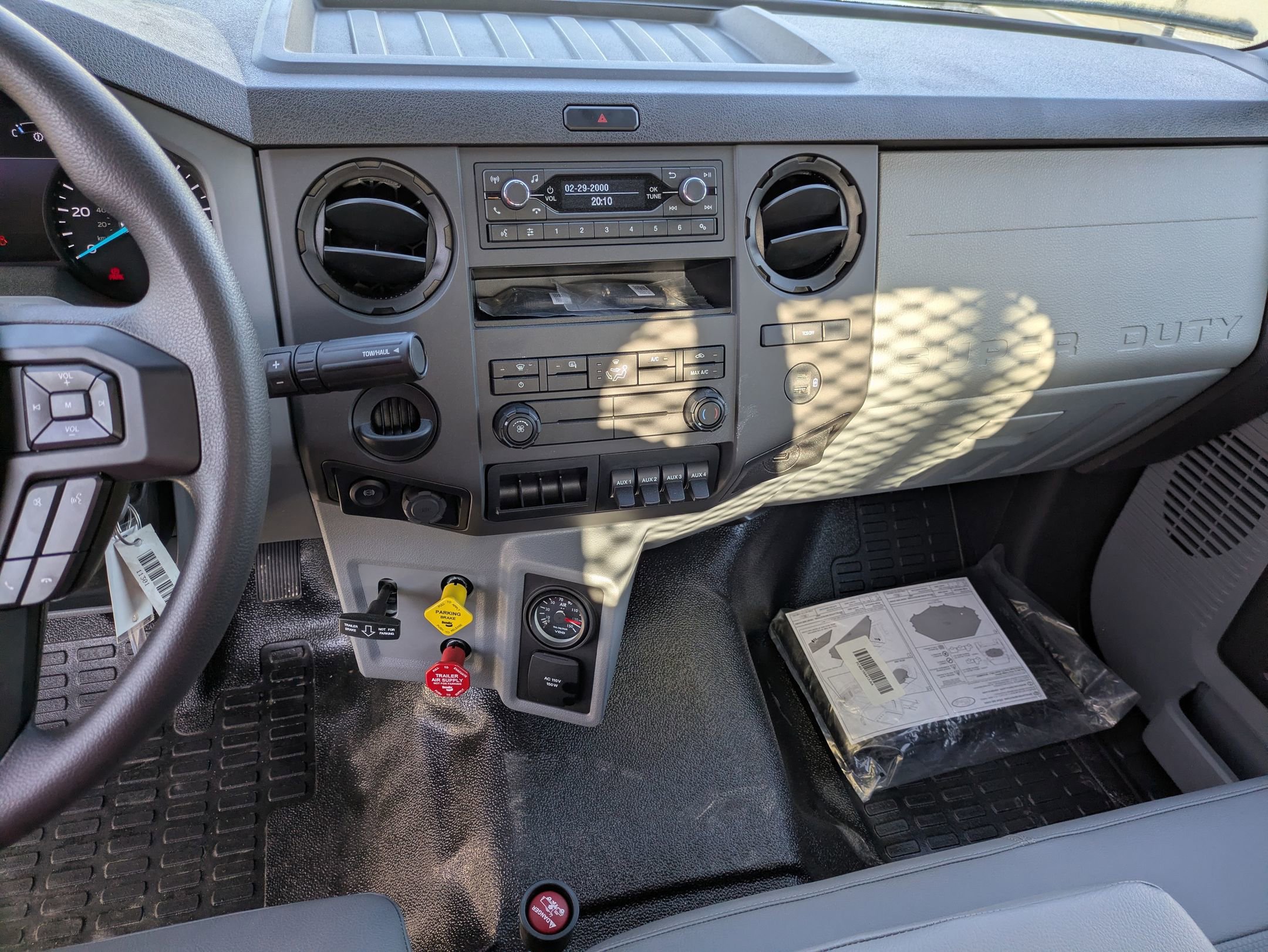 New 2027 Ford F750 2WD Regular Cab Super Duty image 21