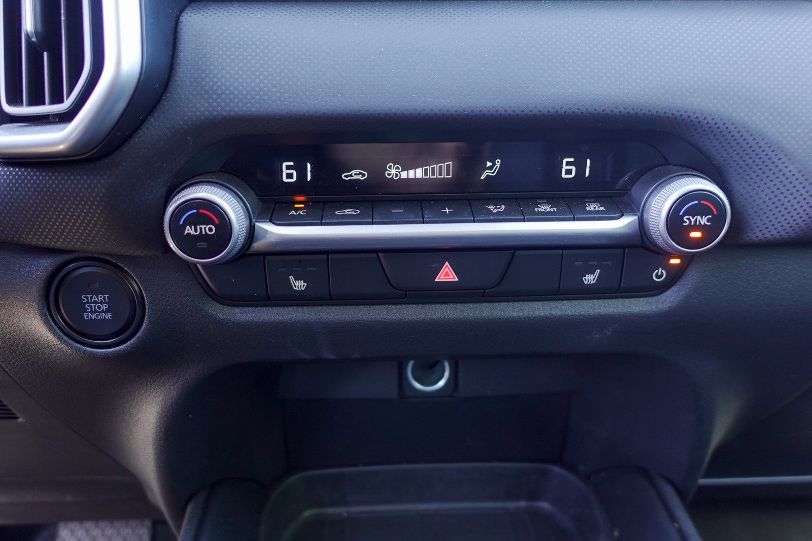 Used 2025 MAZDA CX-50 AWD 2.5 S w/ Premium Package image 18