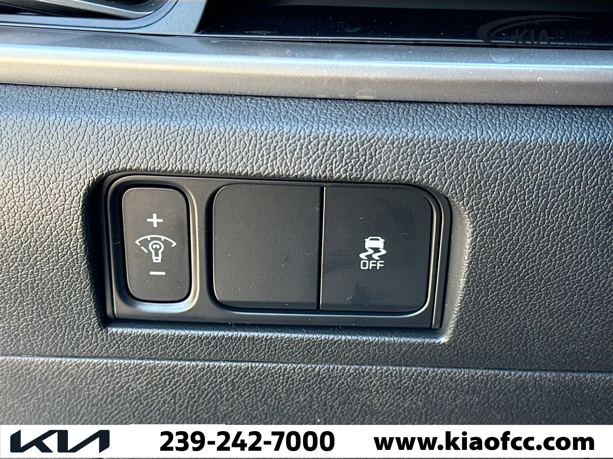 New 2026 Kia Sorento LX FWD image 33