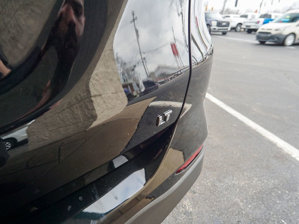 Used 2024 Chevrolet Equinox LT image 9