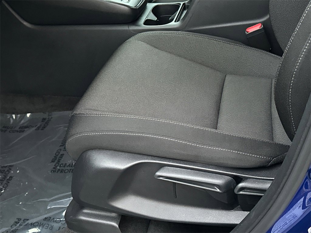 Used 2025 Honda CR-V LX image 17