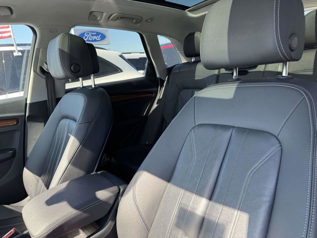 Used 2023 Audi Q5 2.0T Premium Plus w/ Premium Plus Package image 28