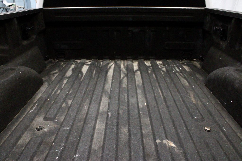 Used 2016 Ford F150 Lariat w/ Equipment Group 502A Luxury image 16