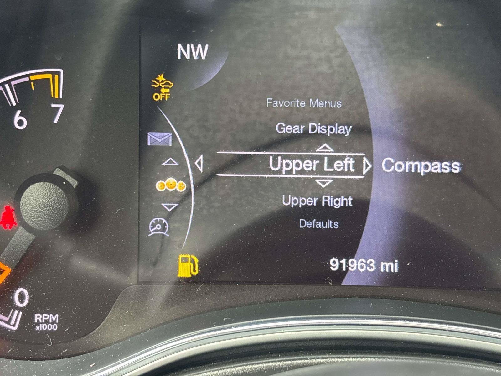 Used 2019 Jeep Grand Cherokee Summit AWD/4WD image 24