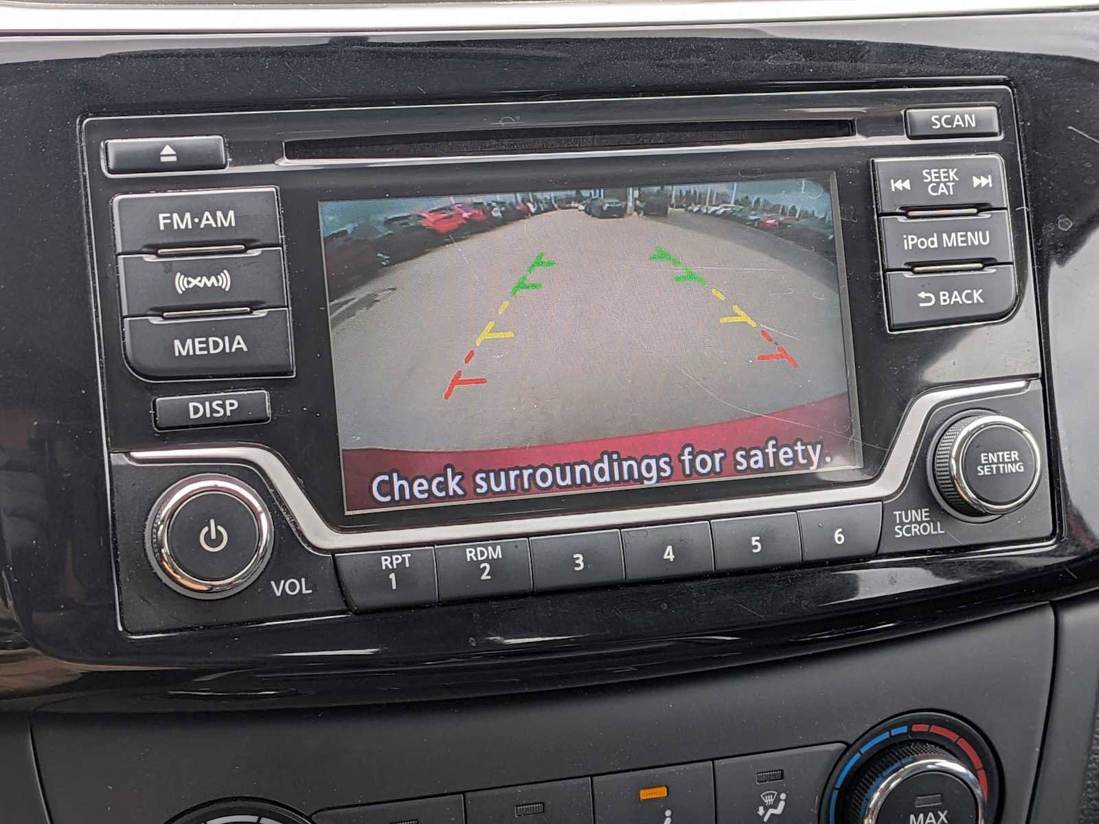 Used 2017 Nissan Sentra SV image 28