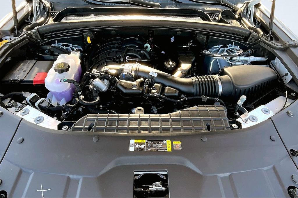 New 2025 Jeep Grand Cherokee Altitude image 10