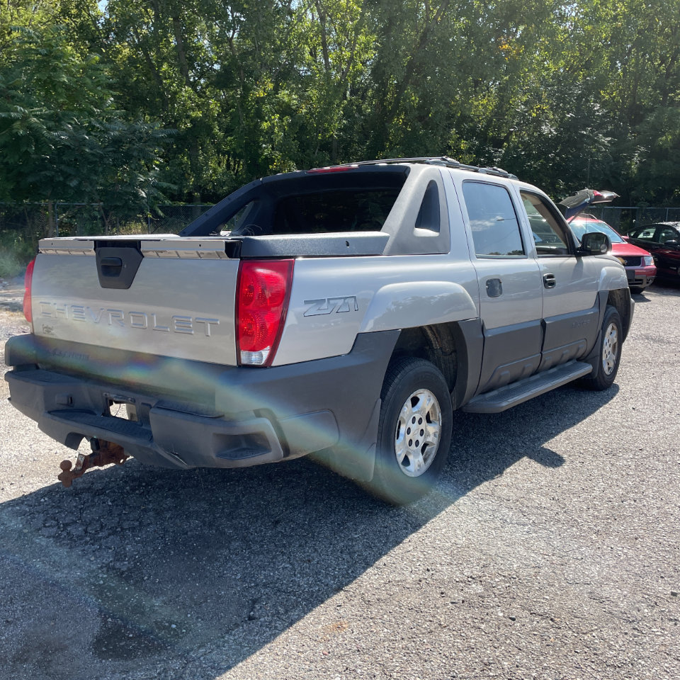 Used 2006 Chevrolet Avalanche LS image 8