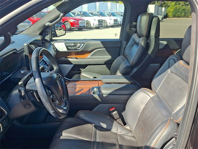 Used 2022 Lincoln Navigator Black Label image 12