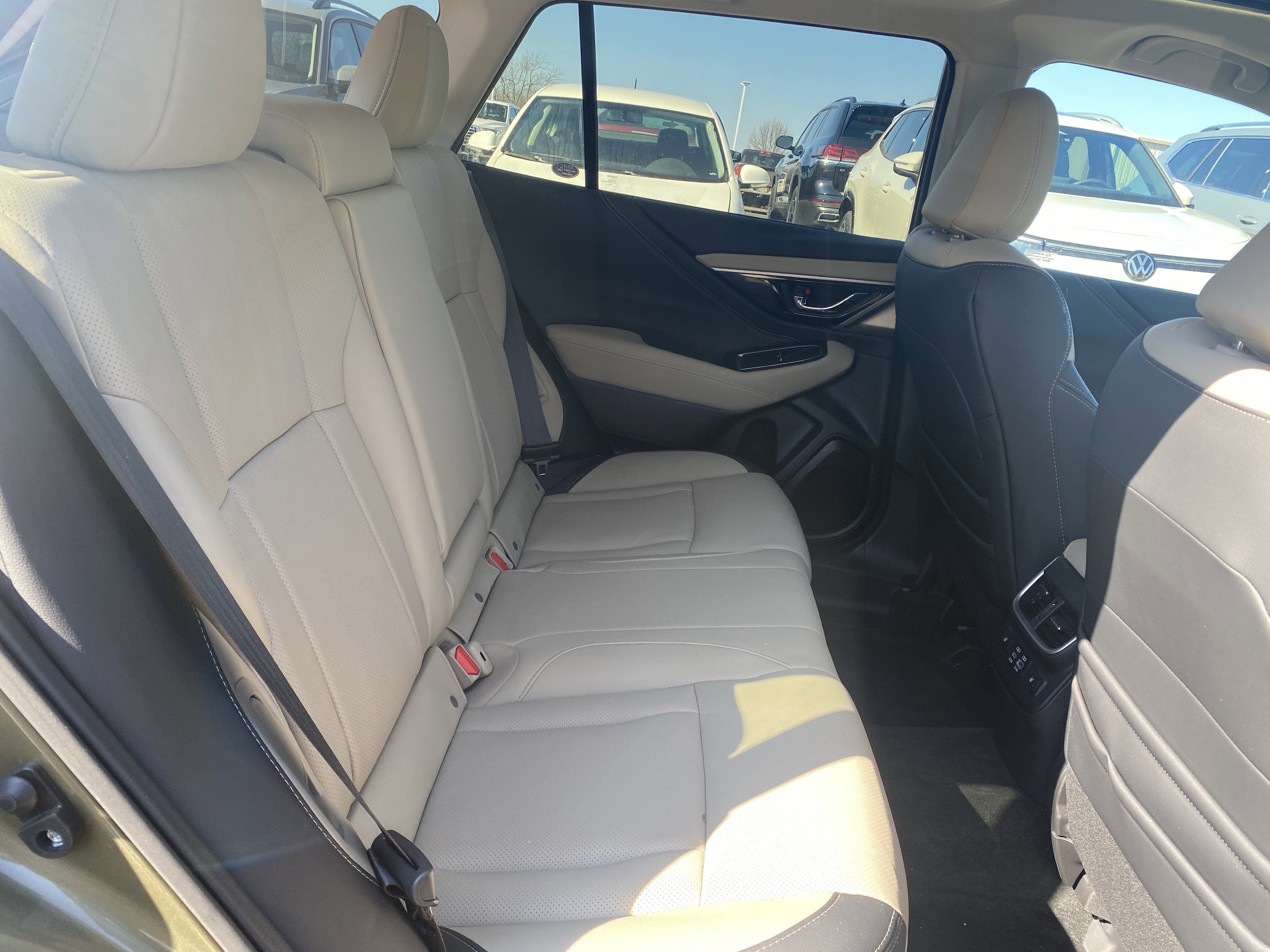 Used 2023 Subaru Outback Limited image 24