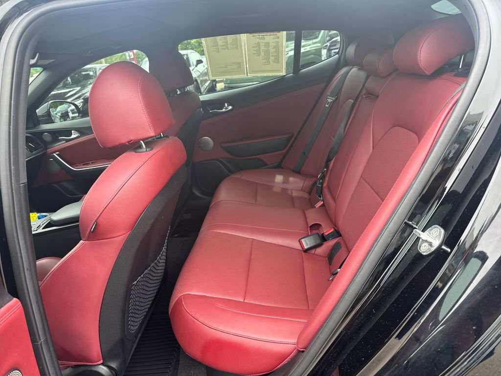 Used 2023 Kia Stinger GT-Line w/ Sun & Sound Package RWD image 25