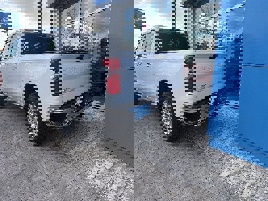 New 2026 Chevrolet Silverado 1500 LTZ w/ Z71 Off-Road Package image 6