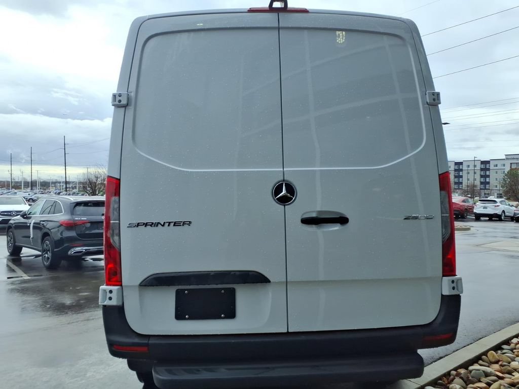 Used 2026 Mercedes-Benz Sprinter 2500 image 5