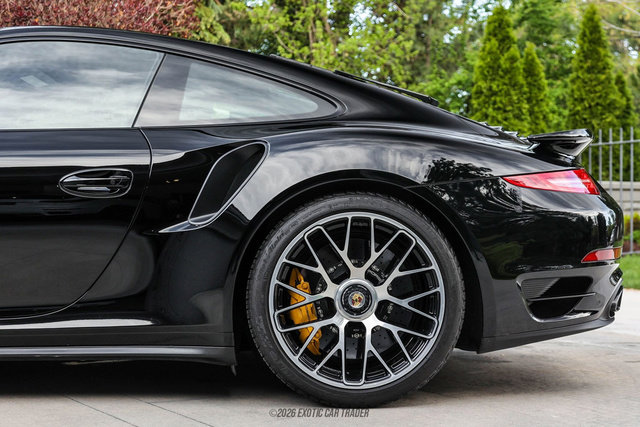 Used 2014 Porsche 911 Turbo S AWD/4WD image 5