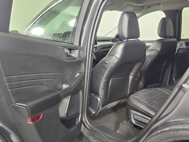 Used 2024 Ford Escape SE w/ PHEV Premium Package image 16