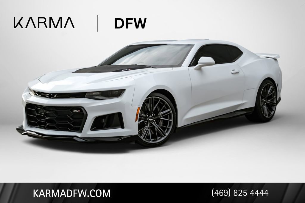 Used 2018 Chevrolet Camaro ZL1 RWD image 1