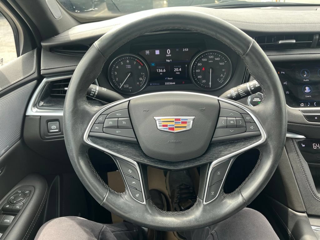 Used 2023 Cadillac XT5 Premium Luxury w/ Technology Package AWD/4WD image 13
