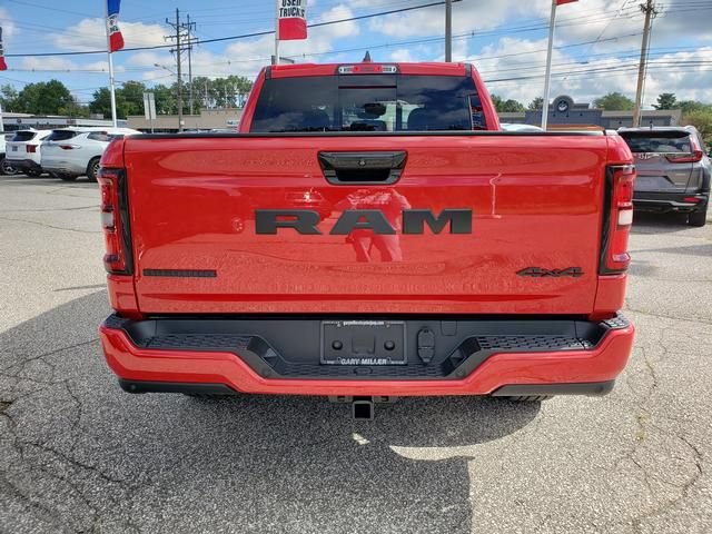 Used 2025 RAM 1500 Big Horn AWD/4WD image 4