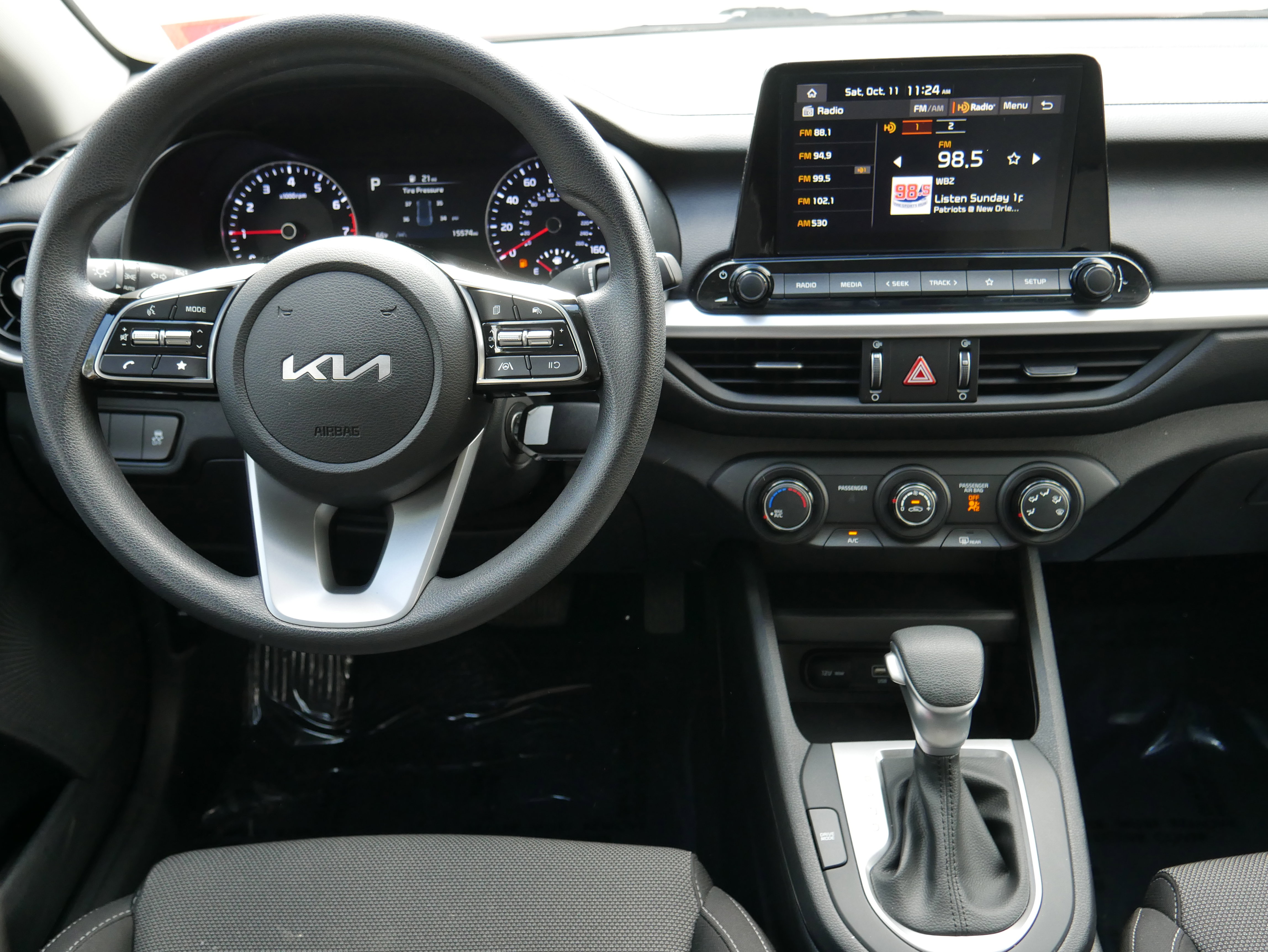 Certified 2023 Kia Forte LXS w/ LXS Technology Package image 15
