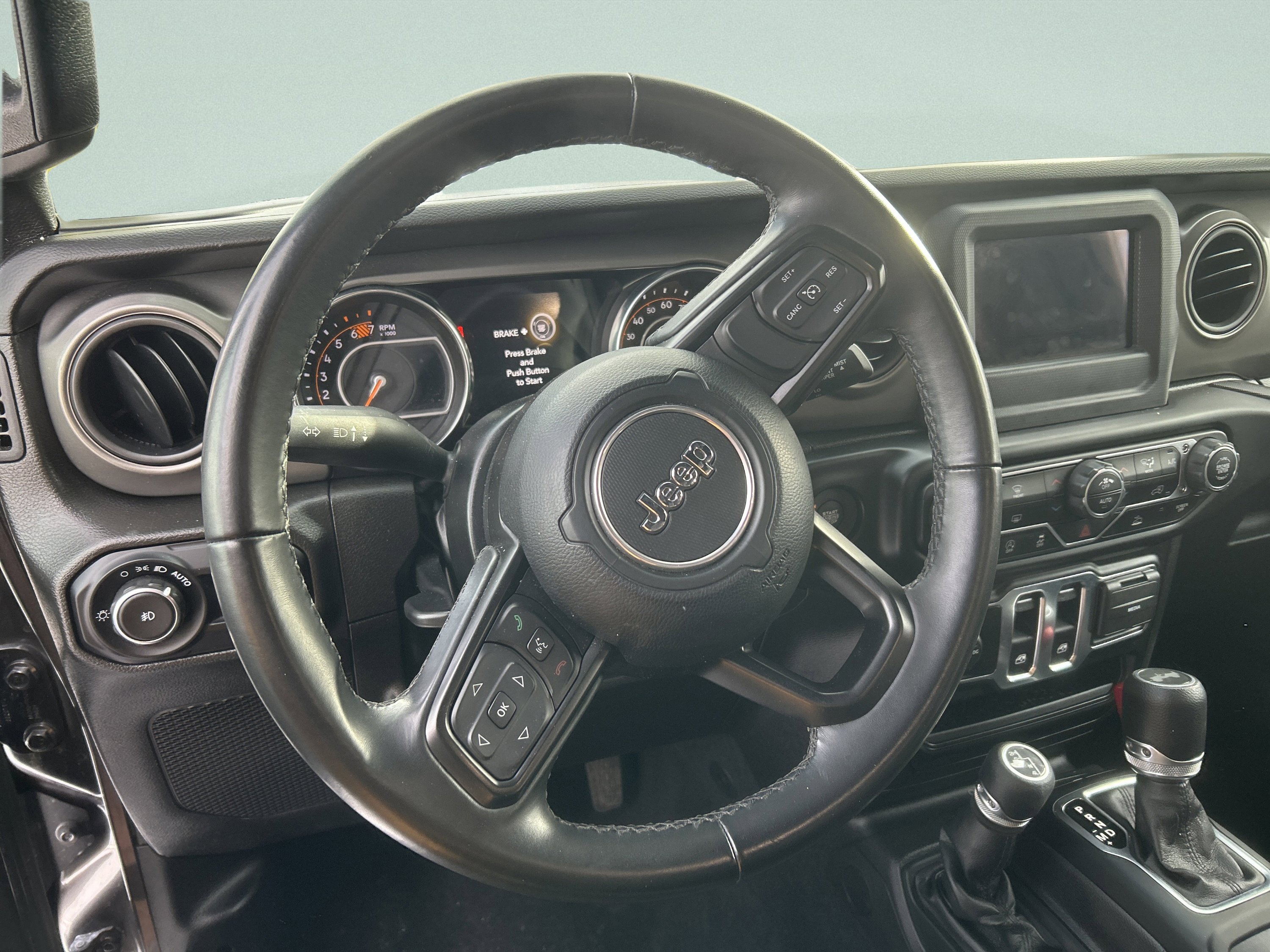 Used 2022 Jeep Wrangler Sport S image 33