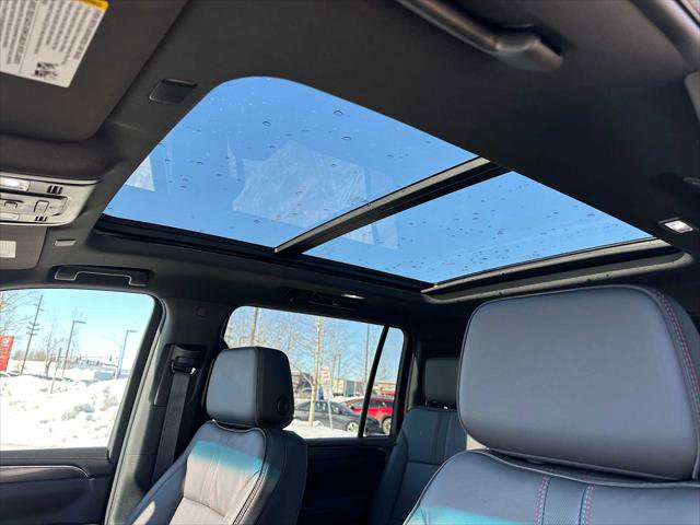 Used 2024 Chevrolet Suburban RST w/ Sport Performance Package image 25