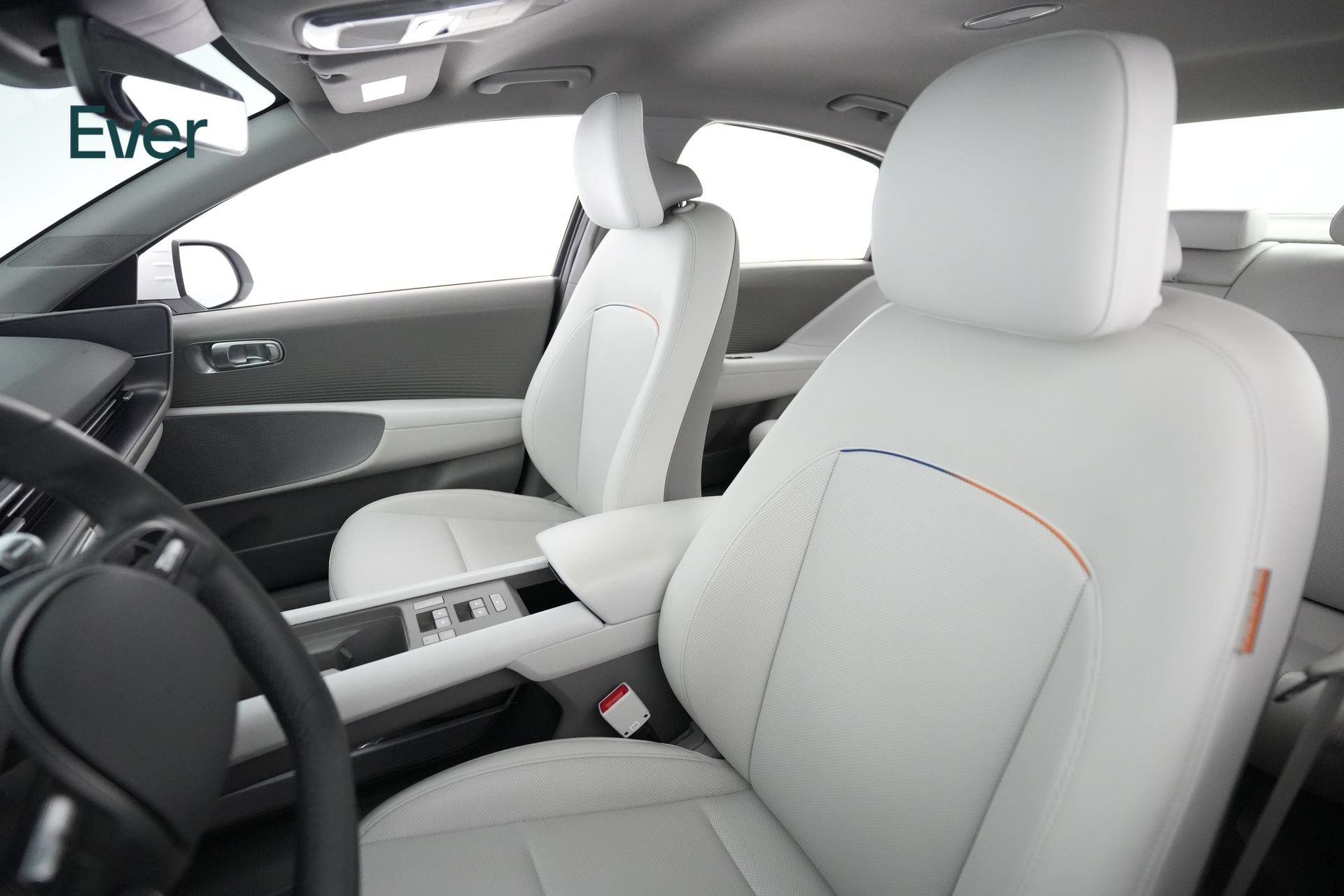Used 2024 Hyundai Ioniq 6 SEL RWD image 4