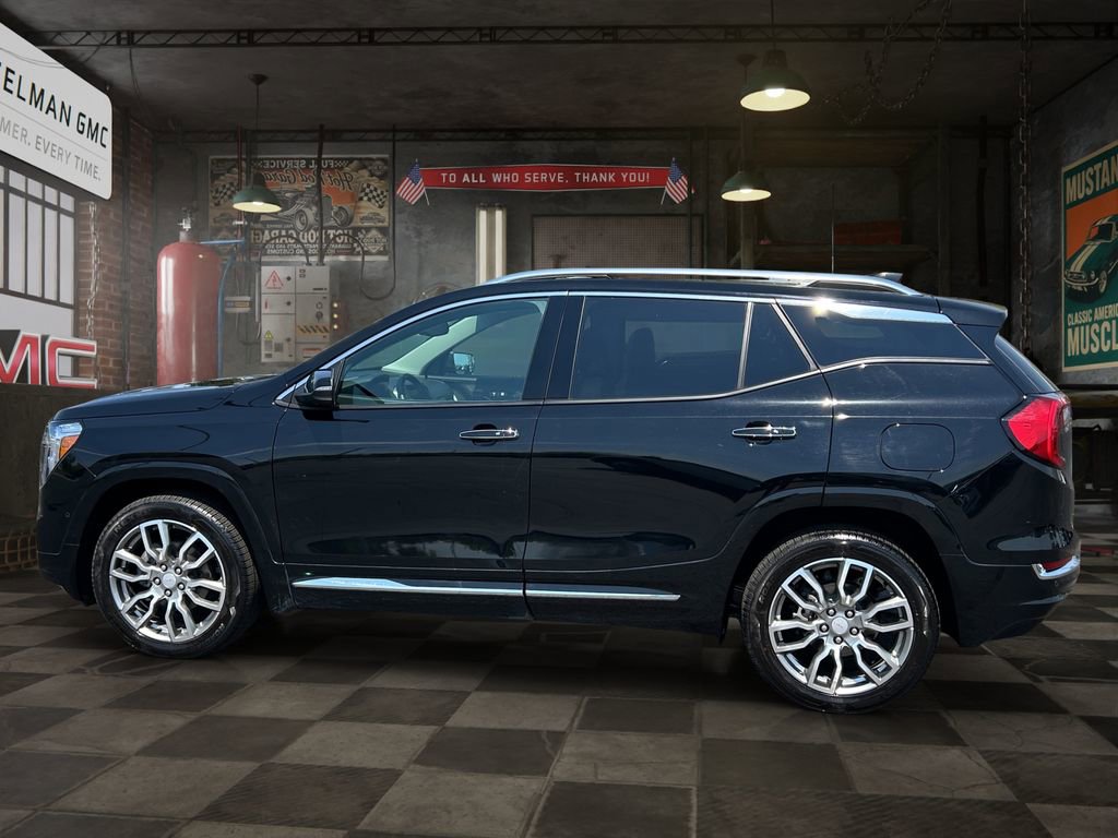 Certified 2024 GMC Terrain Denali w/ Denali Premium Package AWD/4WD image 6