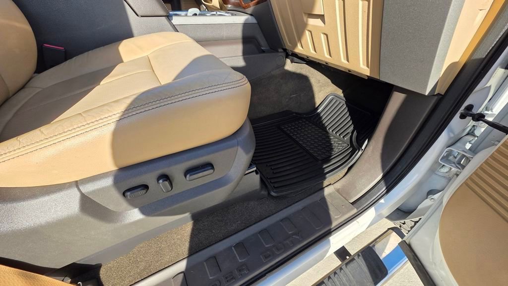 Used 2012 Ford F250 Lariat w/ Snow Plow Prep Pkg image 15